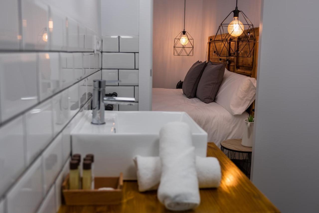 Gomez Rooms ハティバ エクステリア 写真
