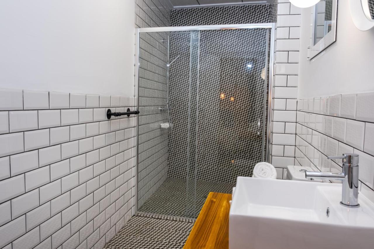 Gomez Rooms ハティバ エクステリア 写真